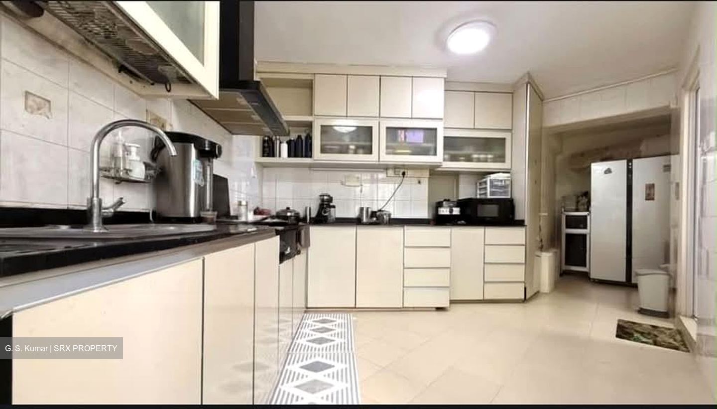 Blk 307B Anchorvale Place (Sengkang), HDB Executive #579158361